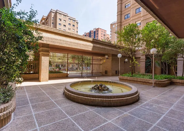 Invalencia - Primado Reig Suite *